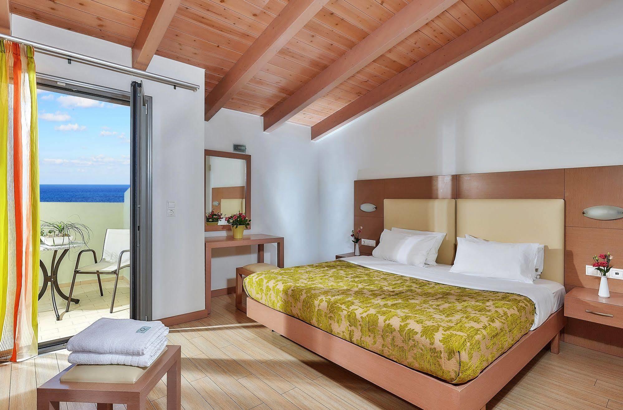 Panormo Beach Hotel Pánormos Eksteriør bilde